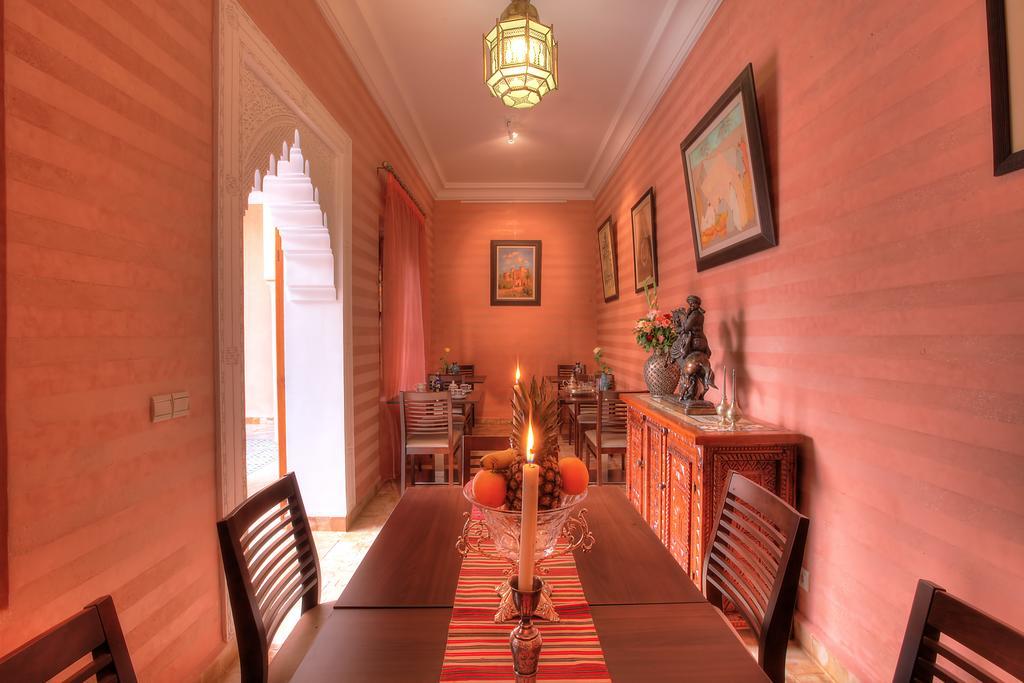 Dar Tasnime Hotel Marrakesh Exterior photo