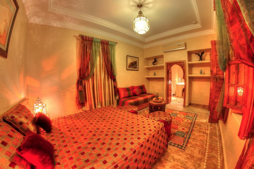 Dar Tasnime Hotel Marrakesh Room photo
