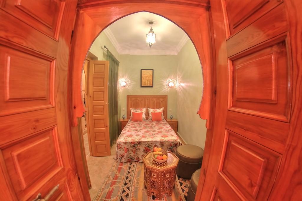 Dar Tasnime Hotel Marrakesh Exterior photo
